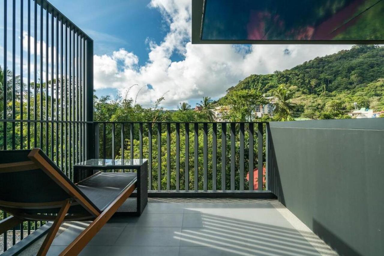 Studio Balcony