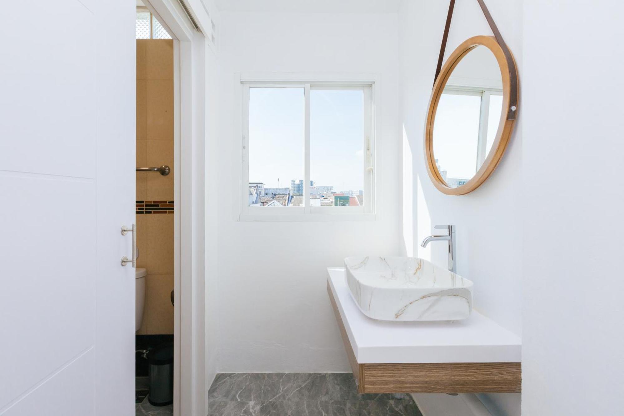 Superior King Room,1215604882:JPEG