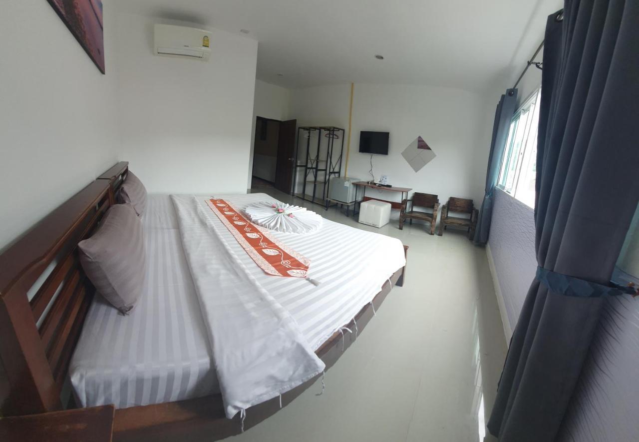 Superior Double or Twin Room with Garden View