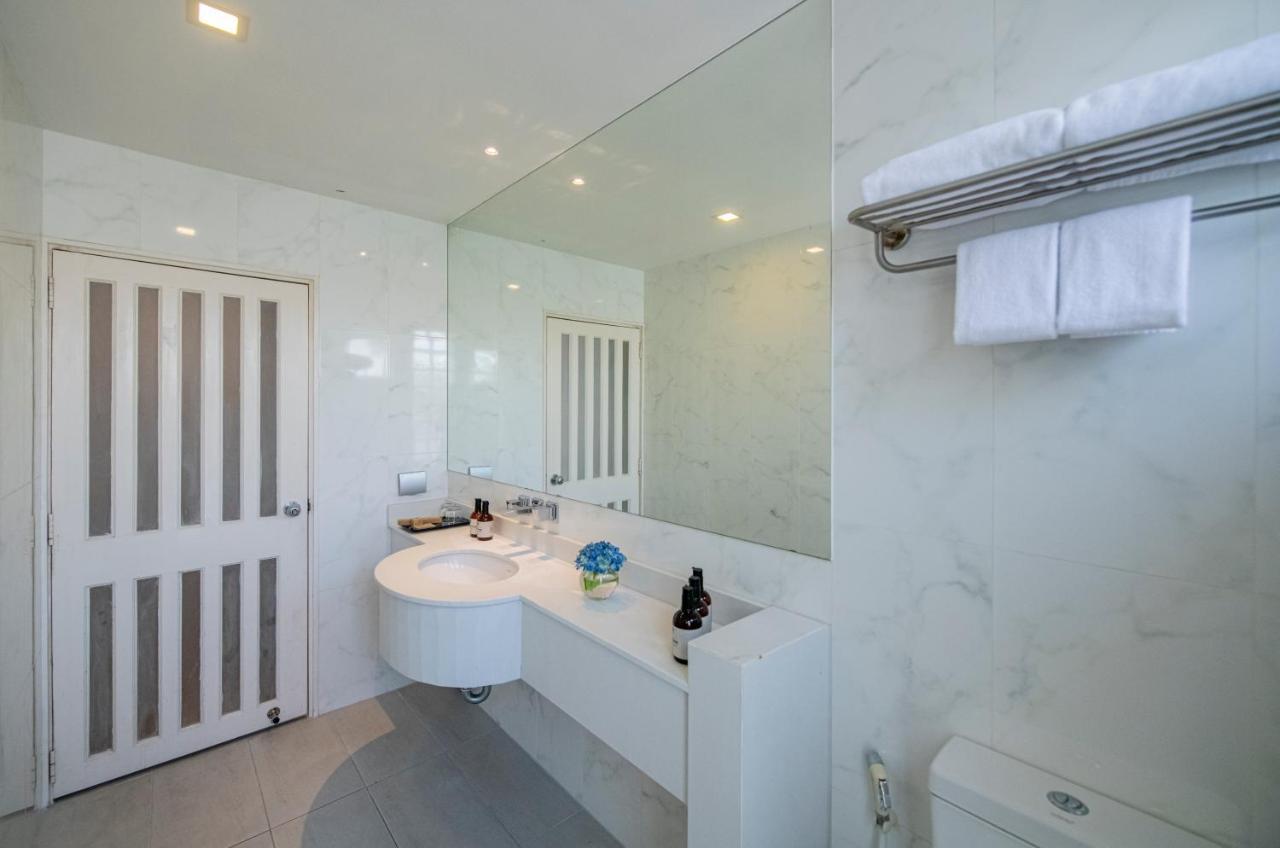 Marina Standard,1357600418:JPEG