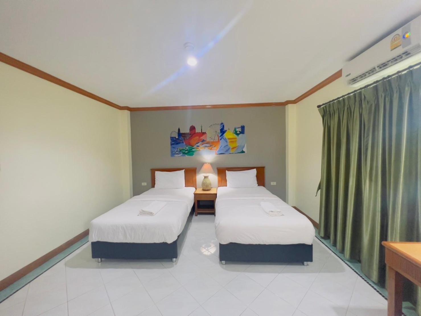 Deluxe Twin Room,1545027775:JPEG