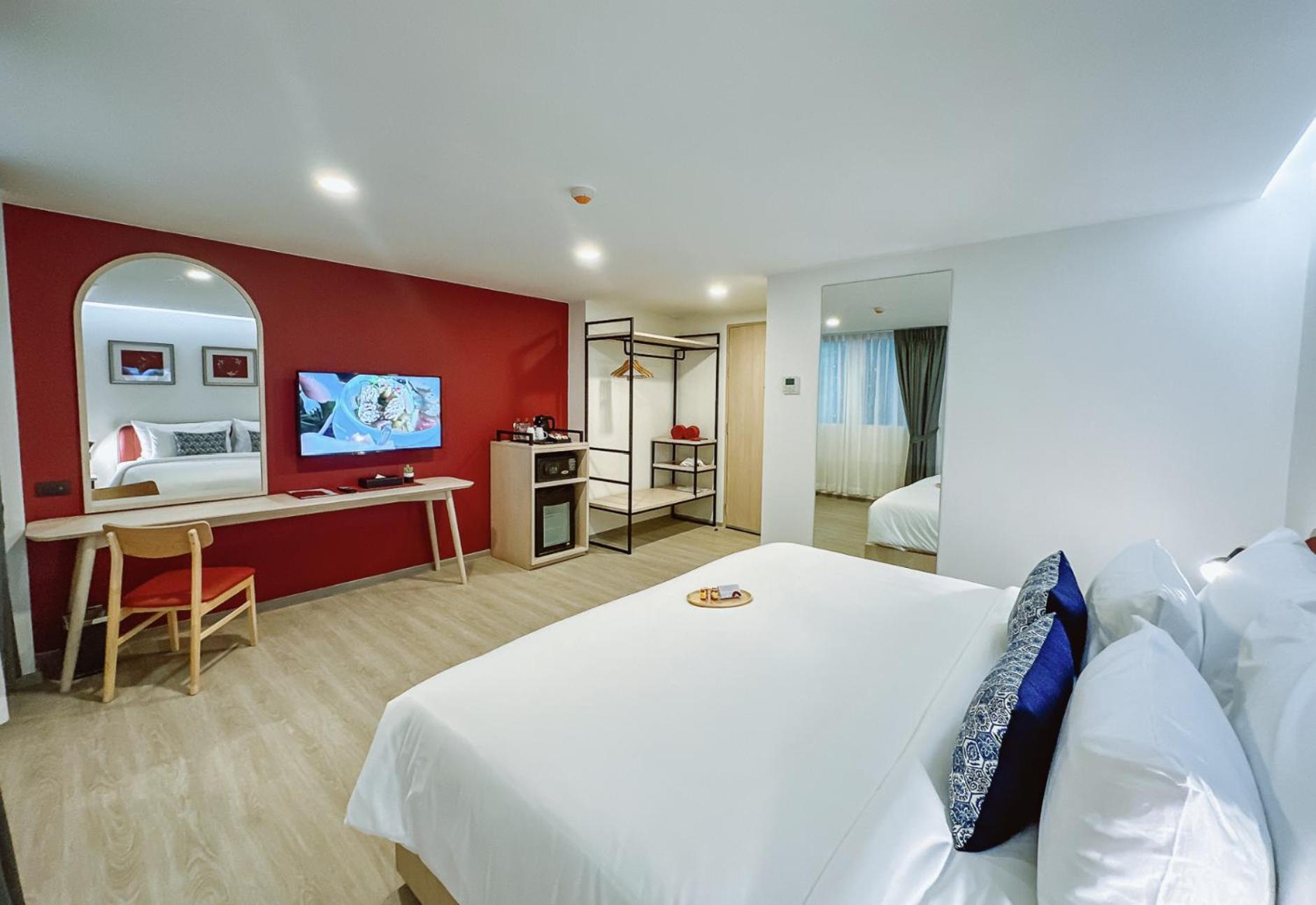 Standard Double Room,1558463911:JPEG