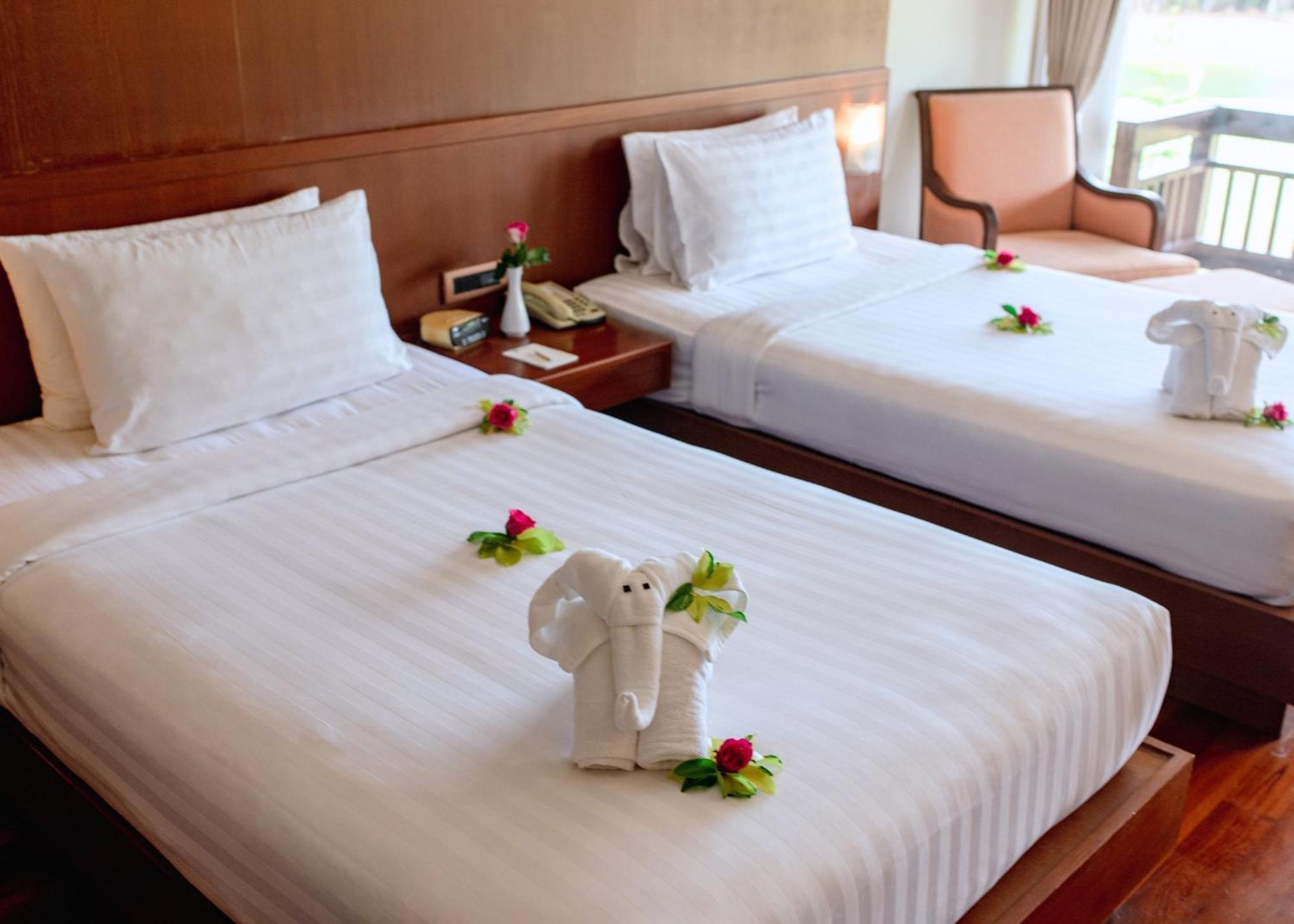 Deluxe Double or Twin Room with Garden View