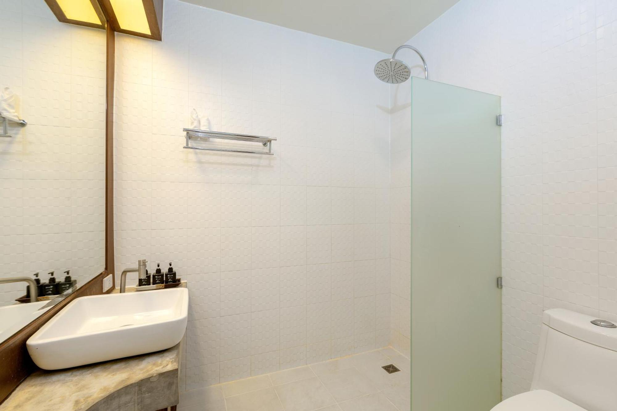 Deluxe Double or Twin Room with Ocean View