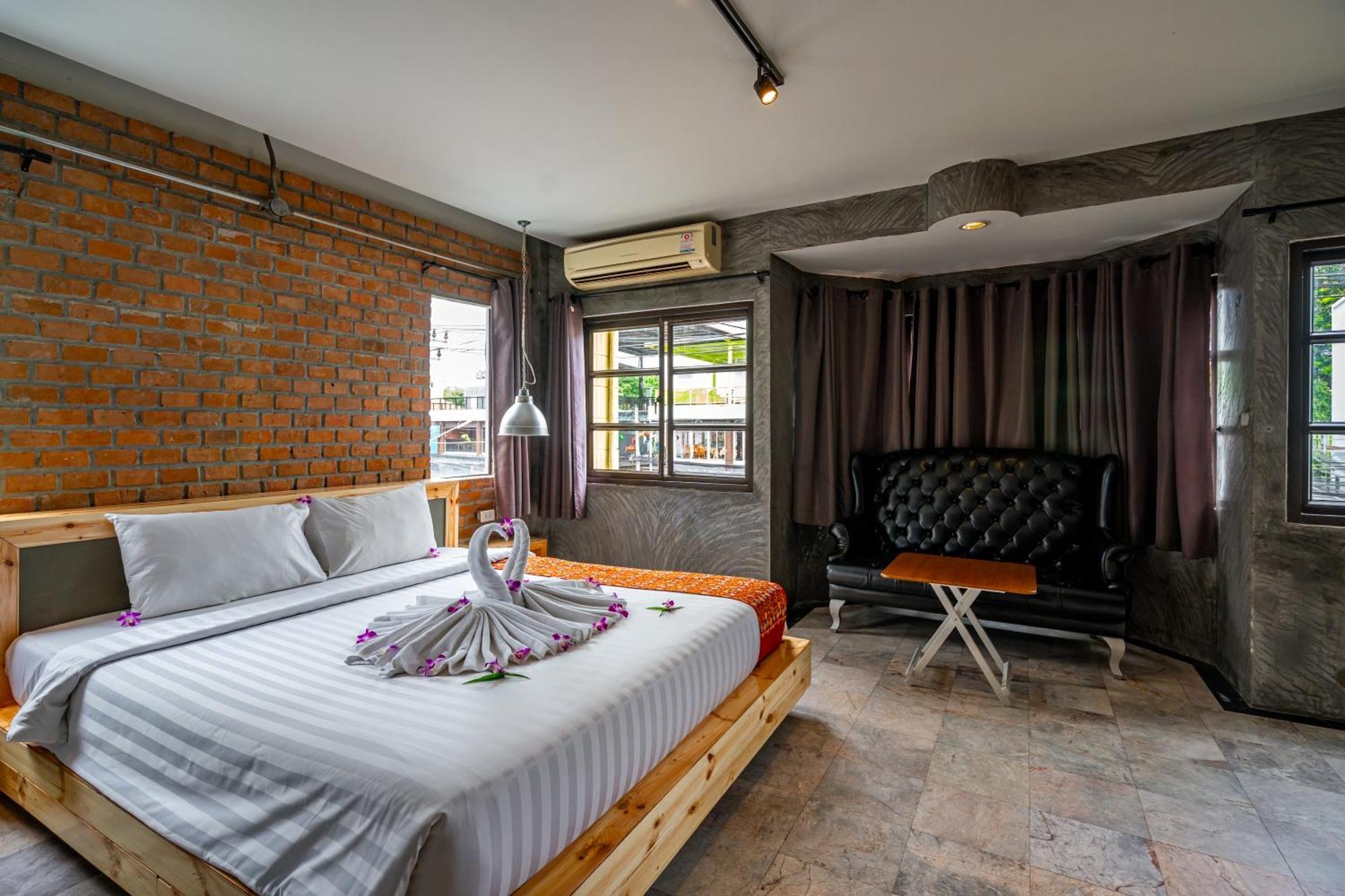 Superior Double Room,1600235395:JPEG