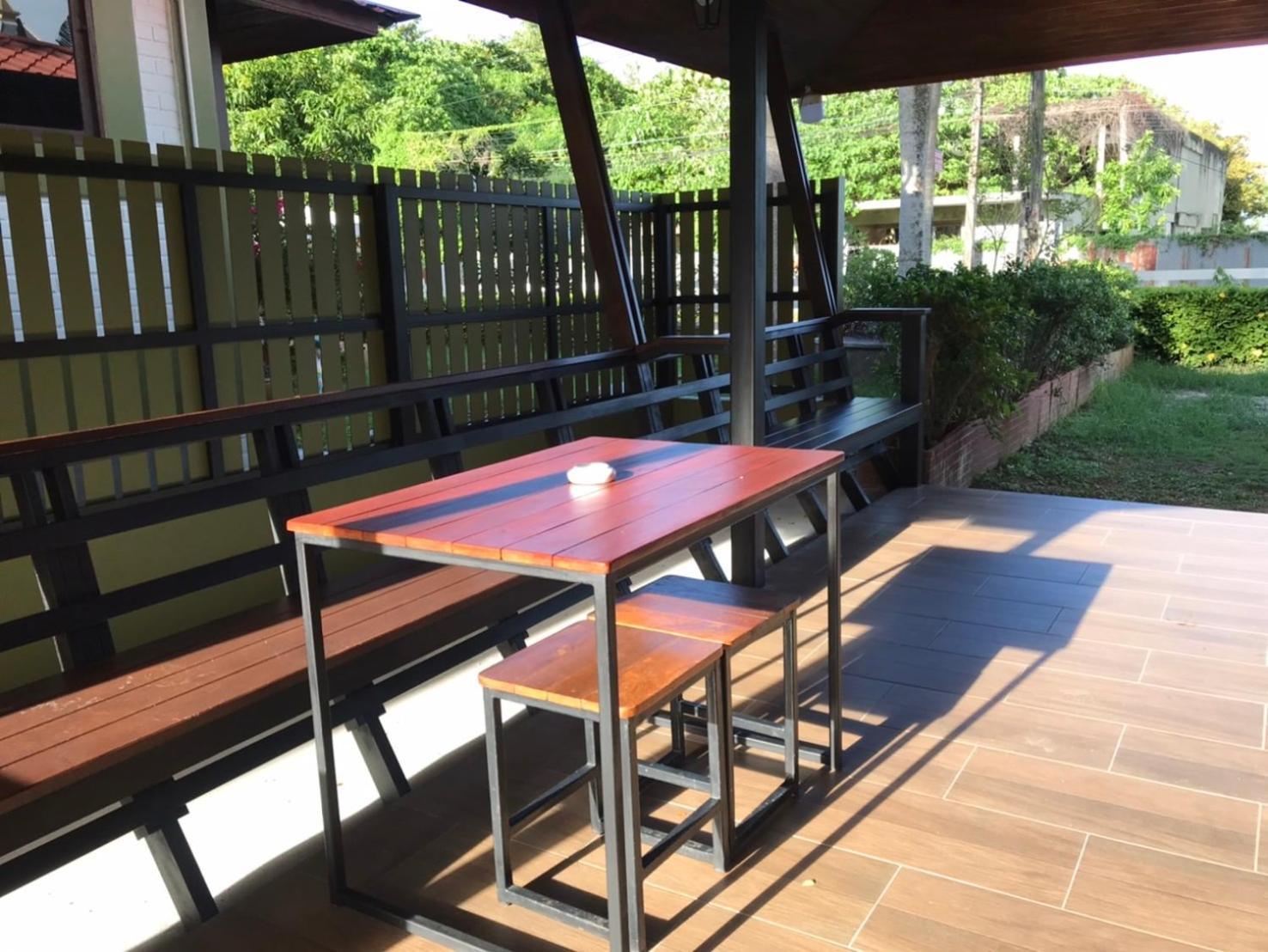 Bungalow con vistas al jardín