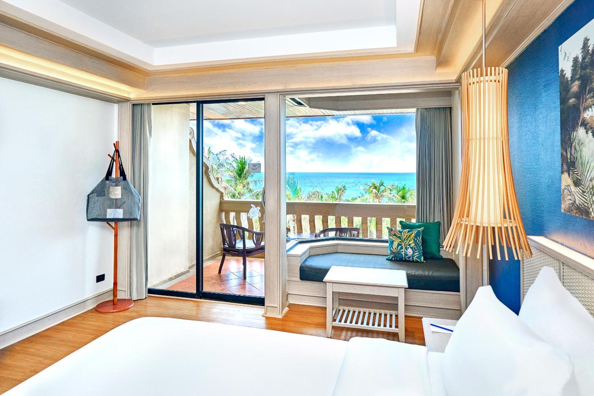 Deluxe Premier Sea View