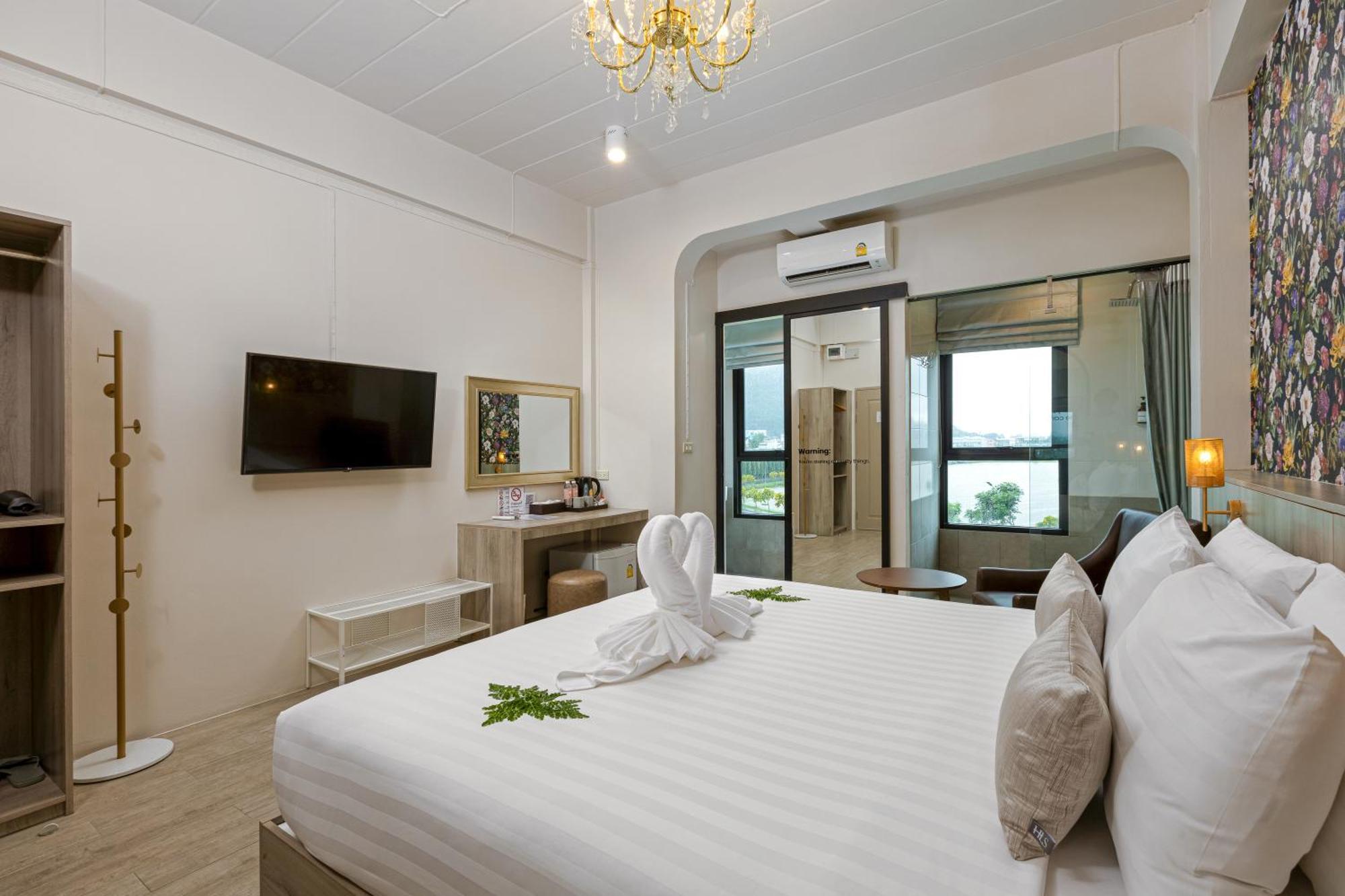 King Room