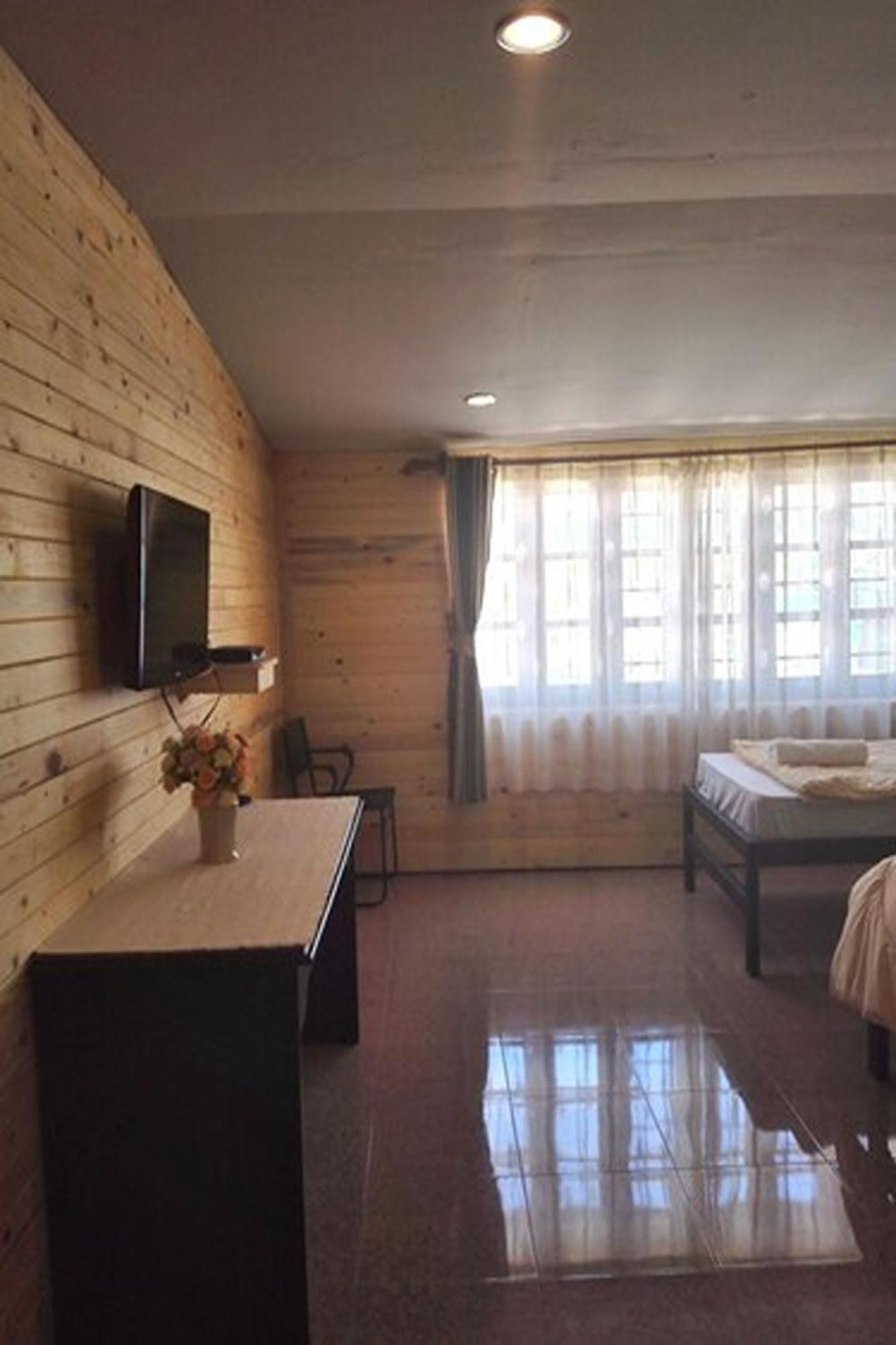 Triple Room with City View