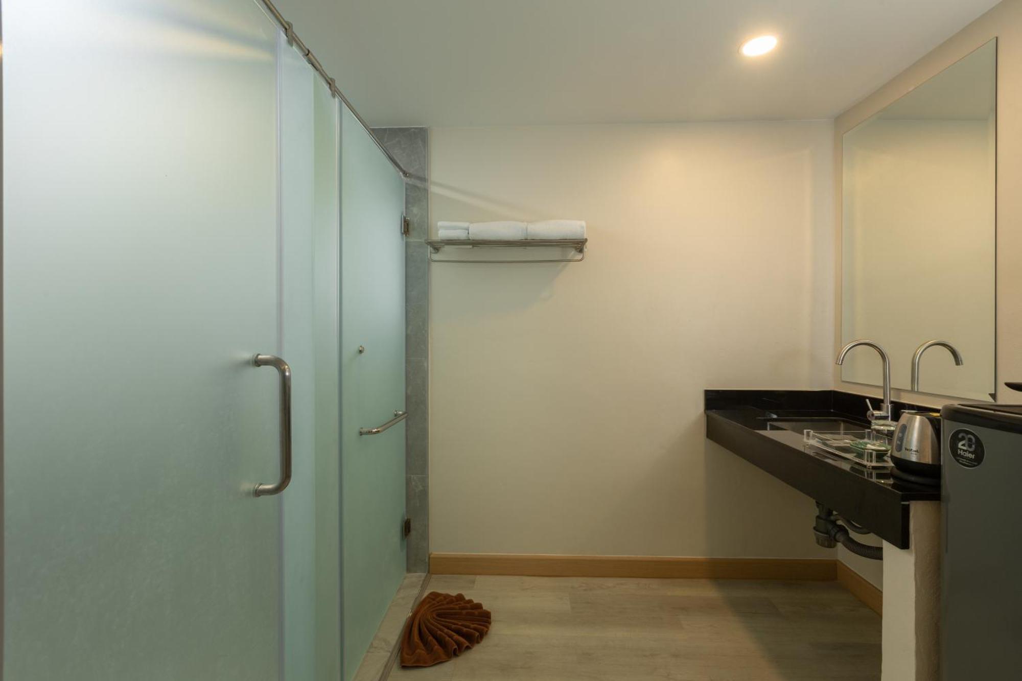 Double or Twin Room with Balcony
