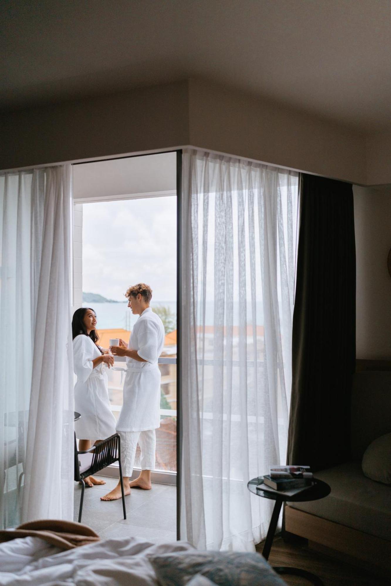 Deluxe Twin Room with Balcony and Sea View,1658790843:JPEG