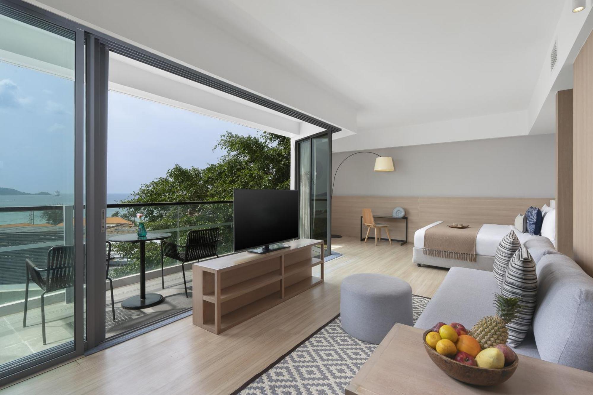 Junior King Suite with Balcony,1663021222:JPEG