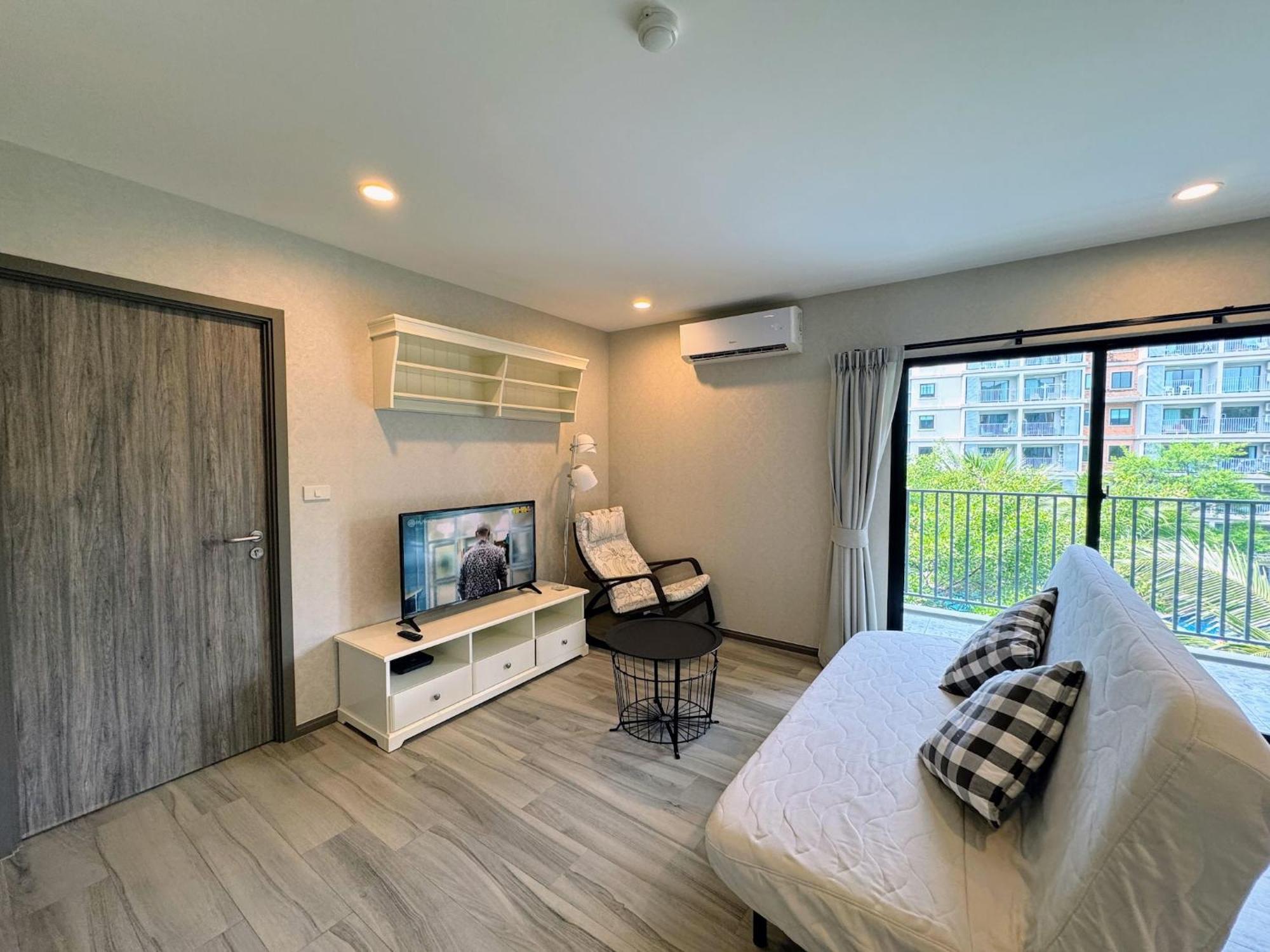 Two-Bedroom Apartment Pool View
