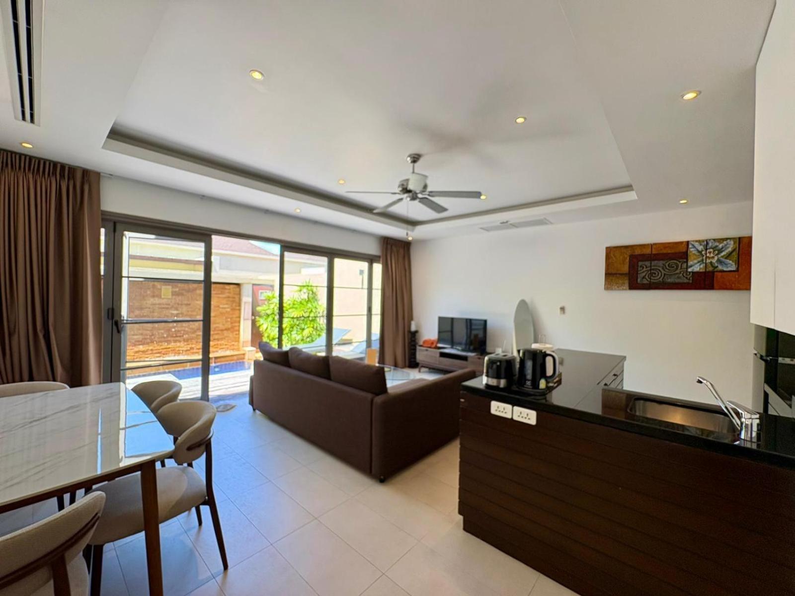 One-Bedroom Villa Plunge Pool