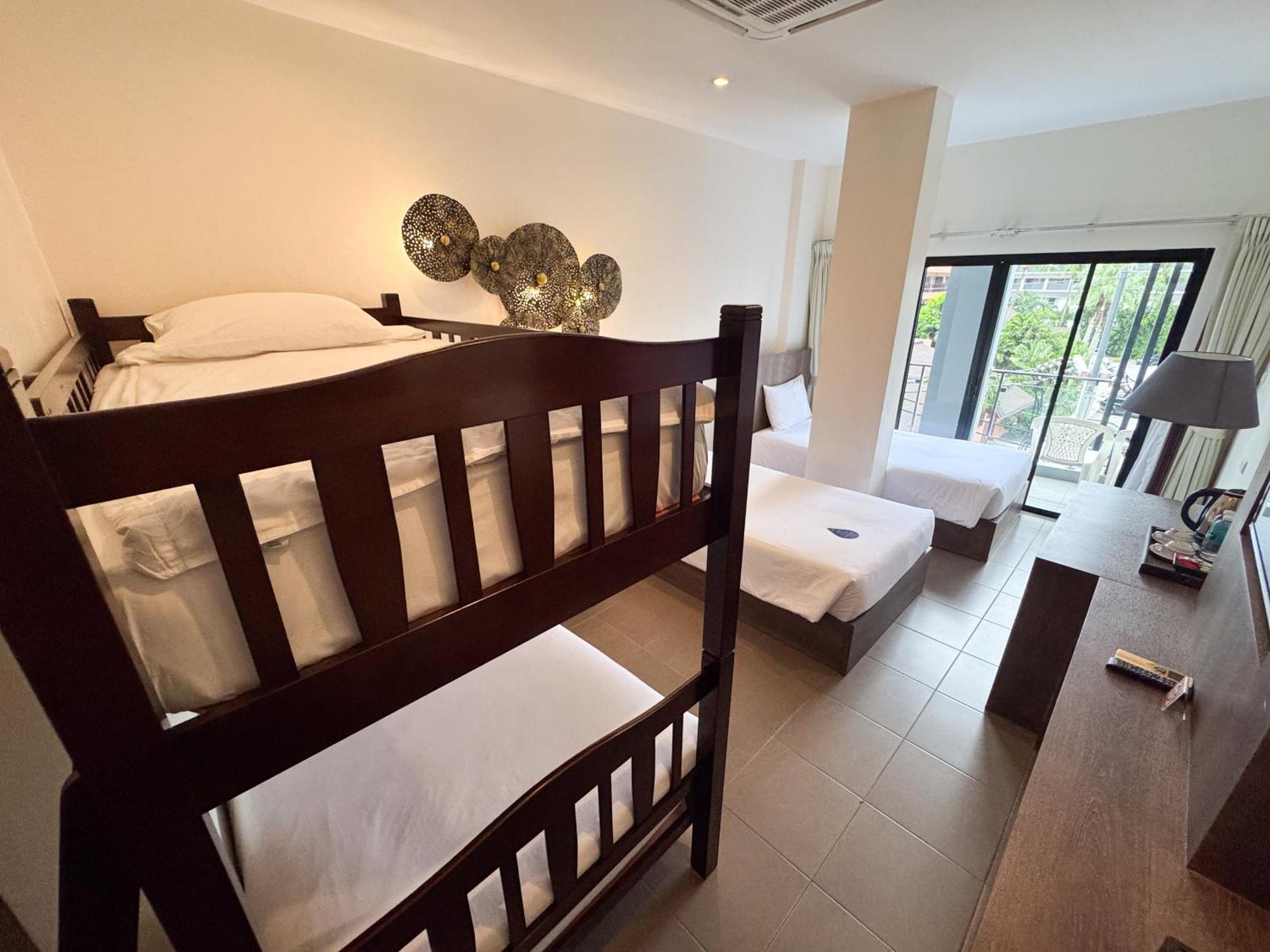 Premier Quad Room Balcony