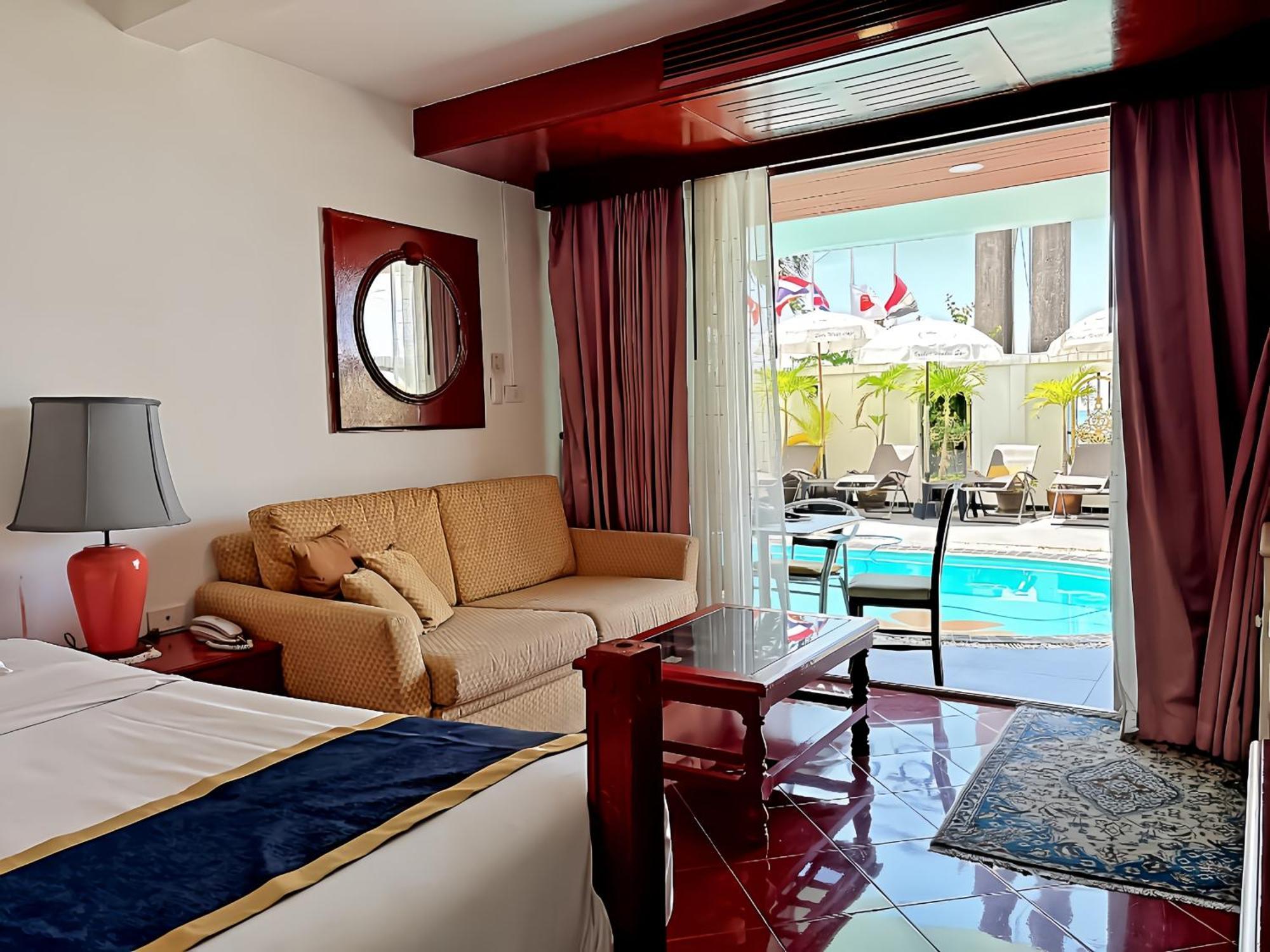 Deluxe Double or Twin Room Pool Access