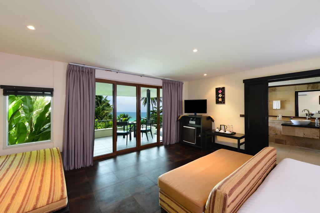 Quarto Deluxe com Cama de Casal ou 2 de Solteiro e Vista do Mar