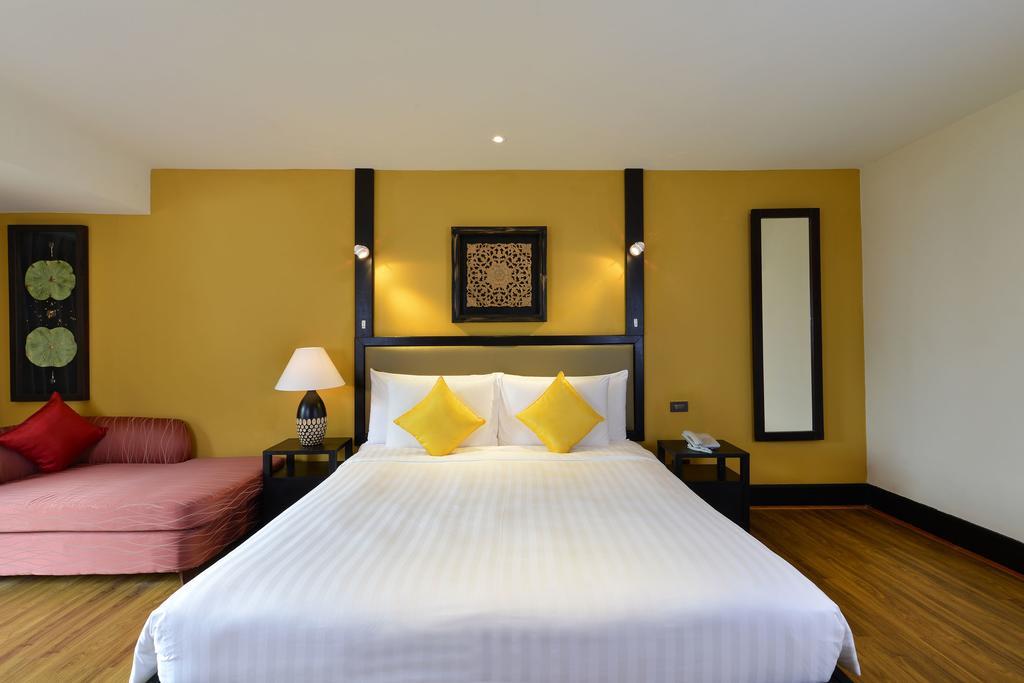 Quarto Superior com Cama de Casal ou 2 de Solteiro com Vista do Mar
