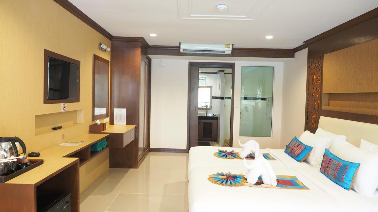 Chambre Lits Jumeaux Super Deluxe - Vue sur Piscine