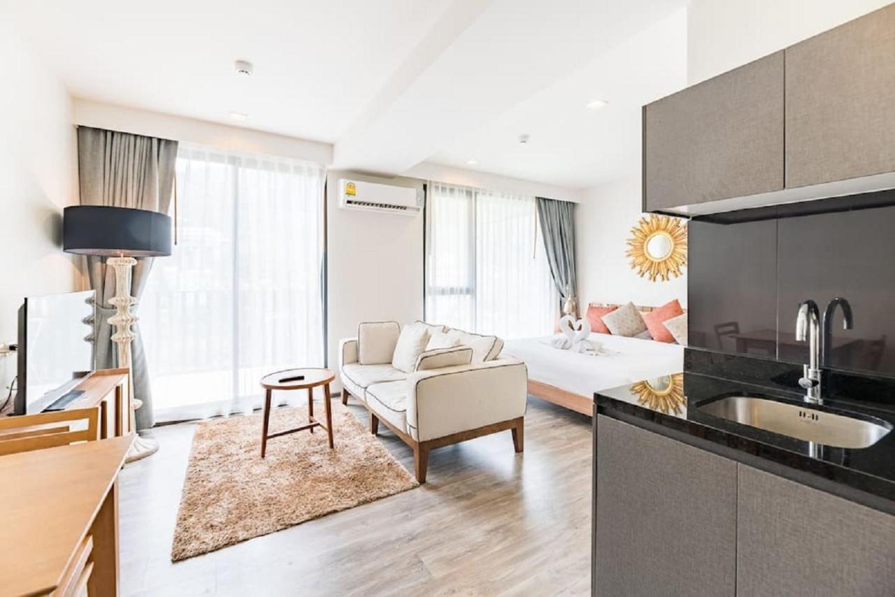 Deluxe Double Room Balcony