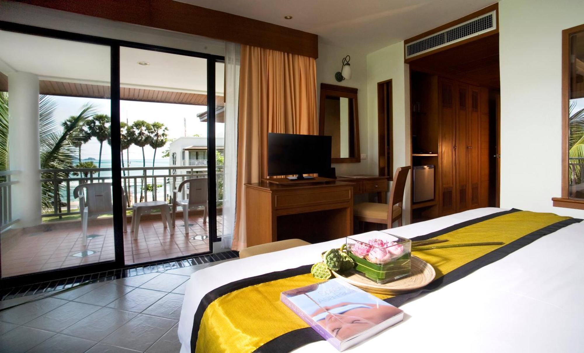 Quarto Deluxe com Cama de Casal ou 2 de Solteiro e Vista do Mar