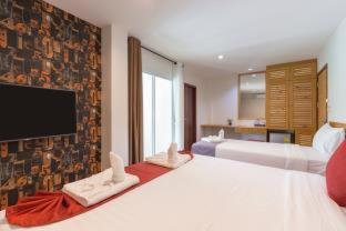 Triple Room Private Bathroom