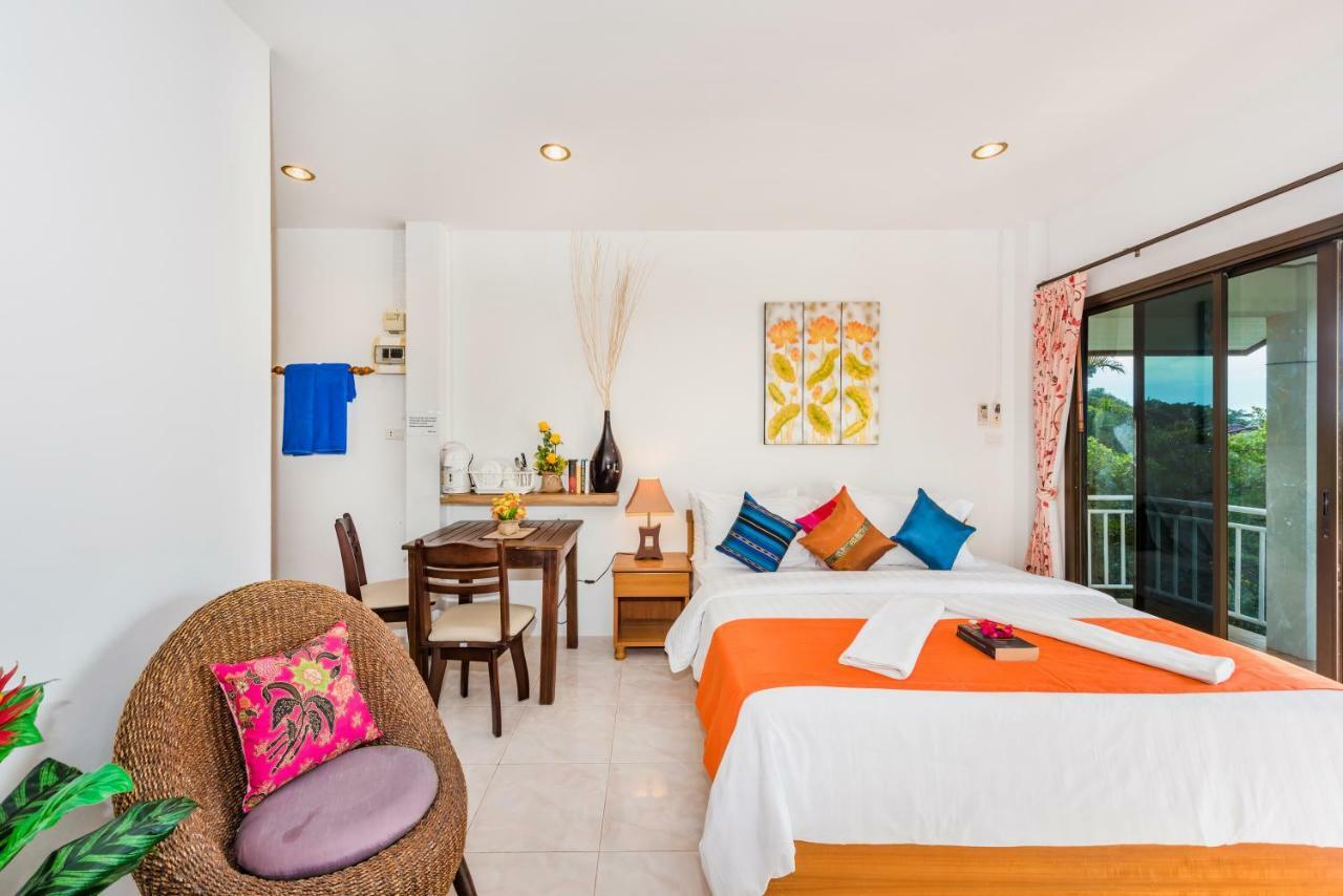 Superior Seaview Double Bed with Balcony,894530314:JPEG