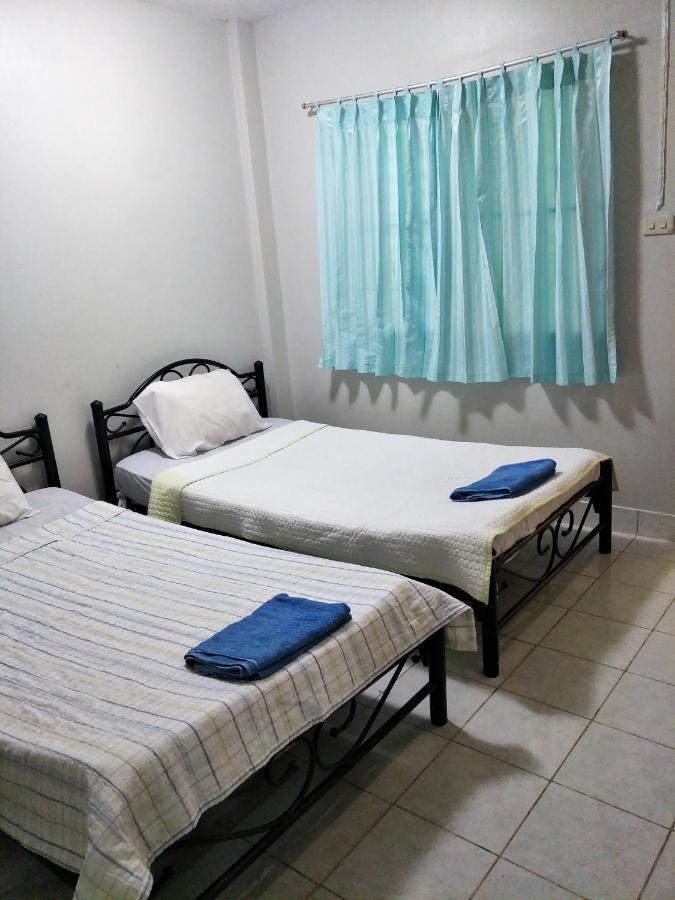 Standard Twin Room,948216298:JPEG