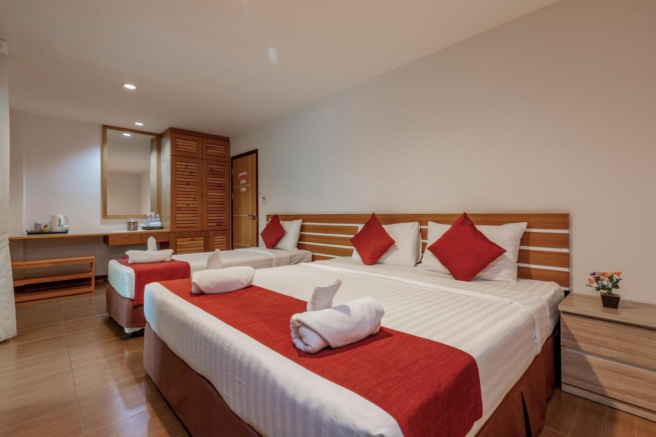 Triple Room Private Bathroom