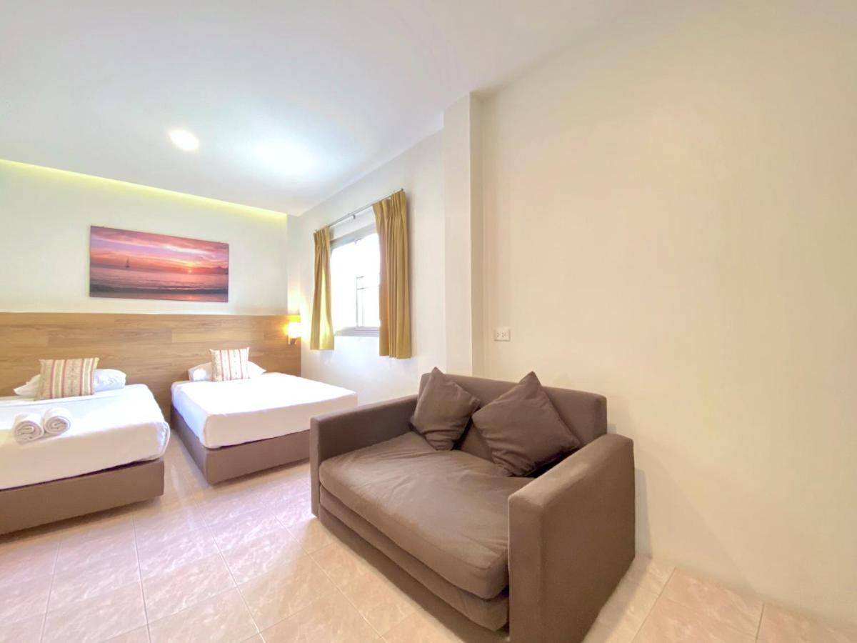 Standard Twin Room
