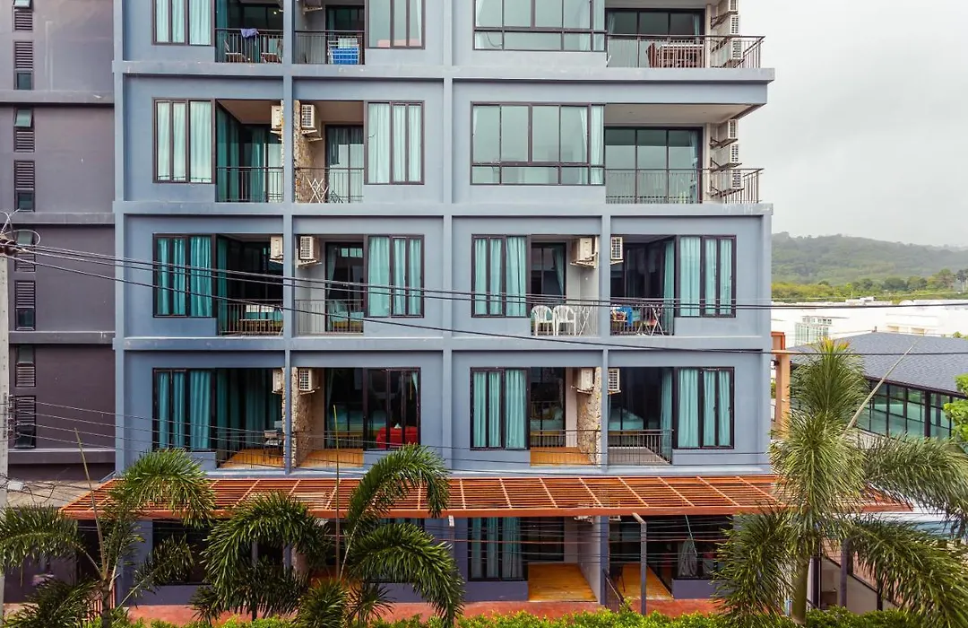Cozy Design Studio Near Nai Harn Beach-1