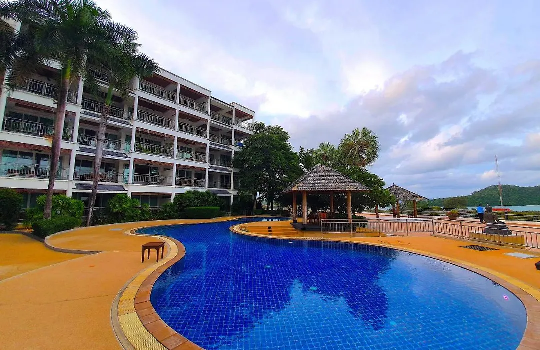 Spacious Apartment With Ocean View In Panwa-1