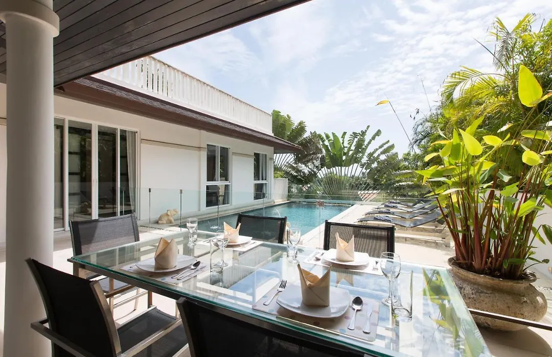 Gorgeous Villa In Kata Walk To The Beach And Cafes-1