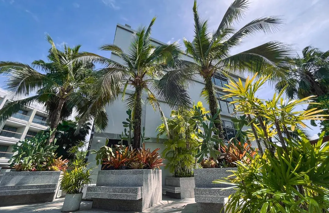 Instagramable Pool Studio 1 Bedroom In Bangtao-1