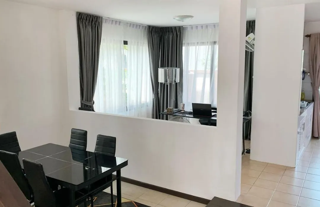 Villa Patong Hills 3 Shared Bedrooms-1