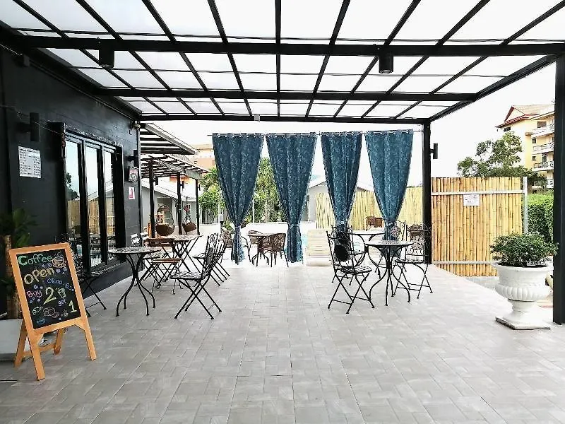 1715 House & Caff Resort-1