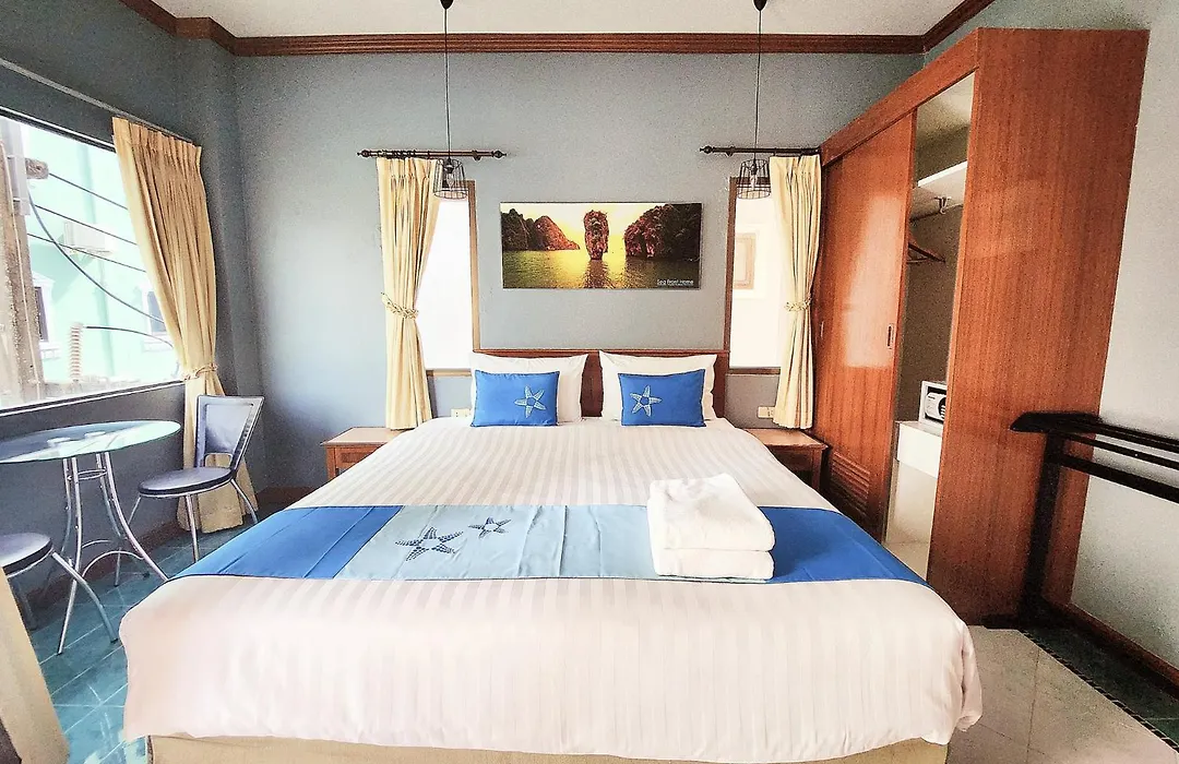 Sea Front Home Hotel - Patong Beach-1