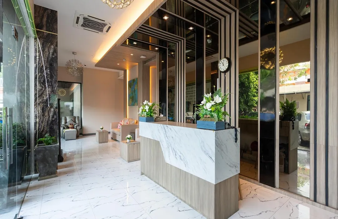 The Bay Exclusive Hotel-1