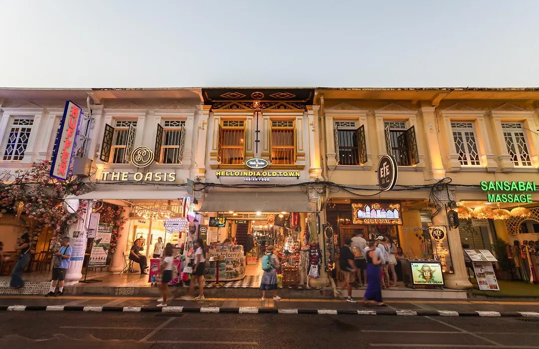 Recenta Style Phuket Town-1