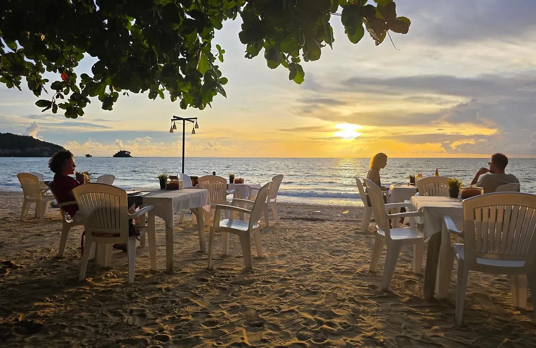 Tt Naiyang Beach Phuket-1