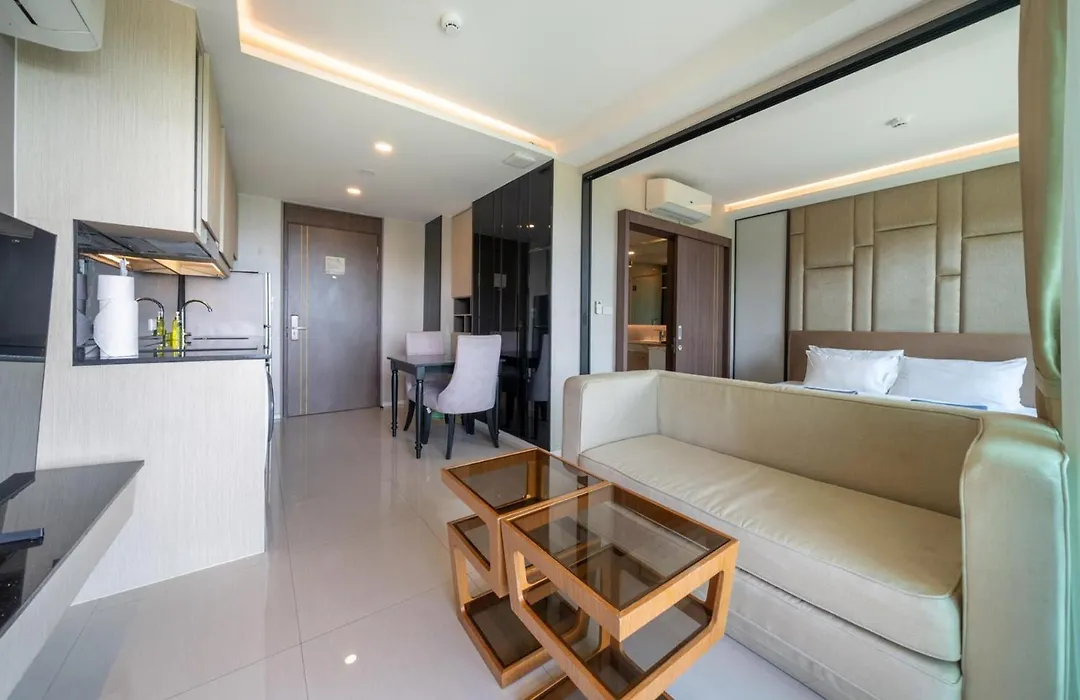 Panora Sea View -Modern Facilities Walk To Beach-1