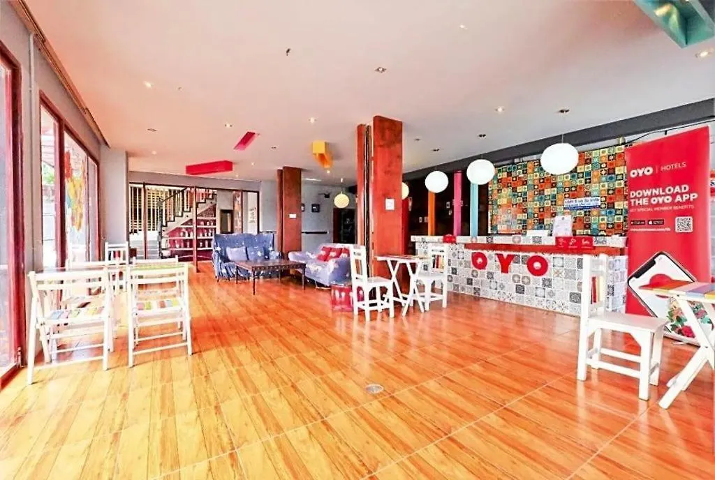 Oyo 292 The Oddy Hip Hotel-1