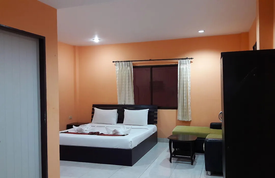 Green Mango Guesthouse-1