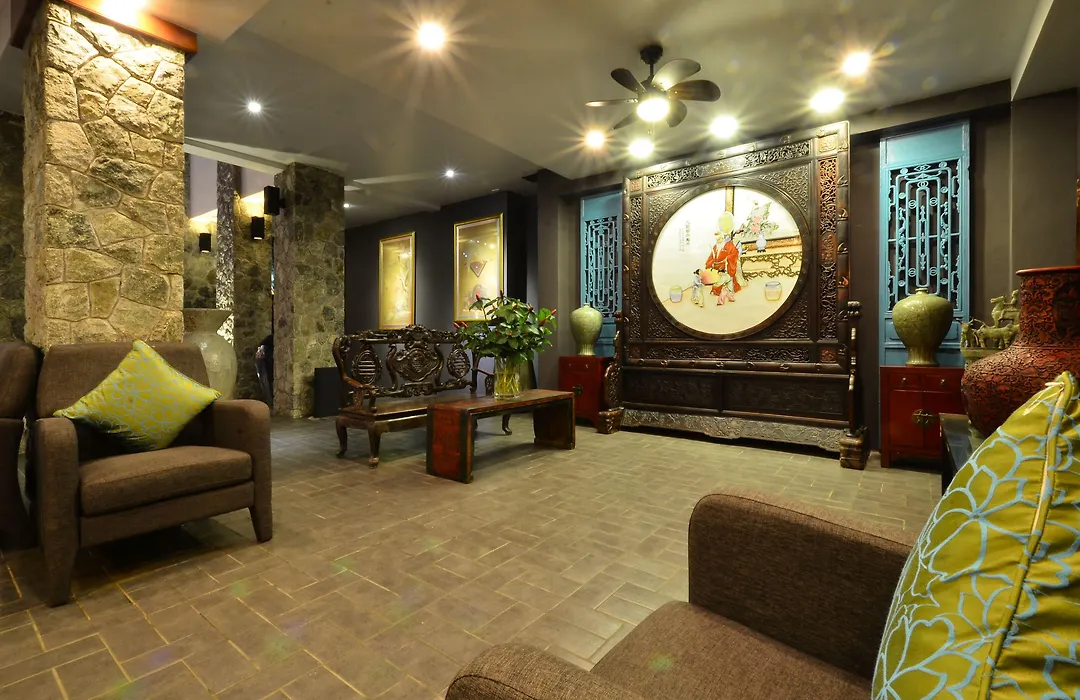 Lap Roi Karon Beachfront By Shanaya-1