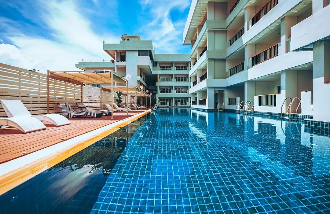 Casa Del M Patong Phuket-1
