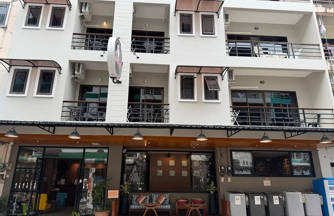 Dfeel House-1