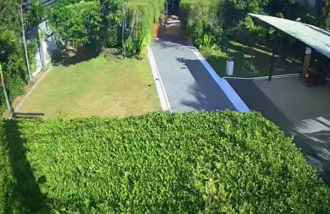 T House-1