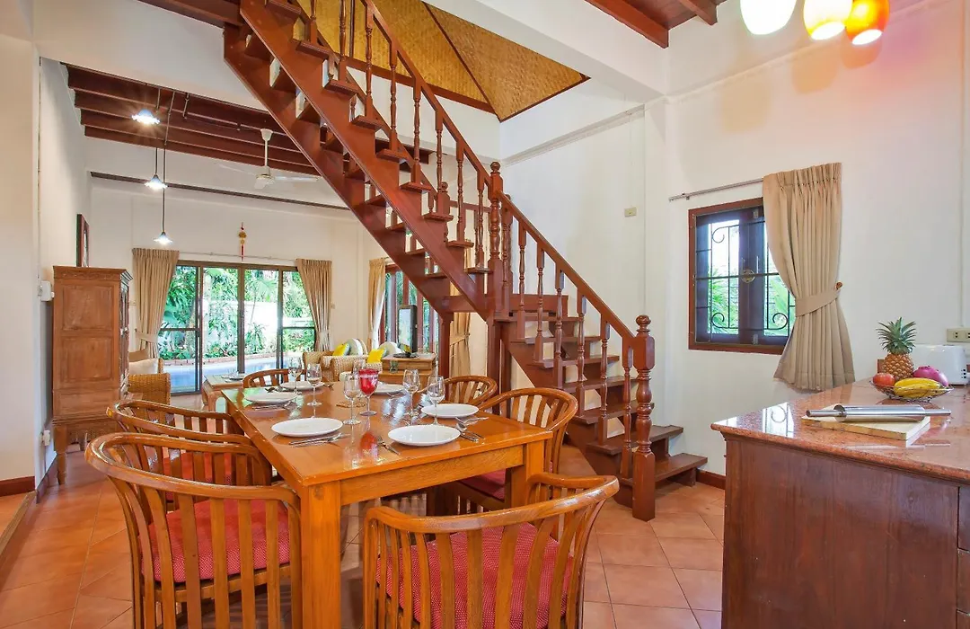 Tropical Family Retreat Near Ya Nui Beach - Villa Nikkie-1