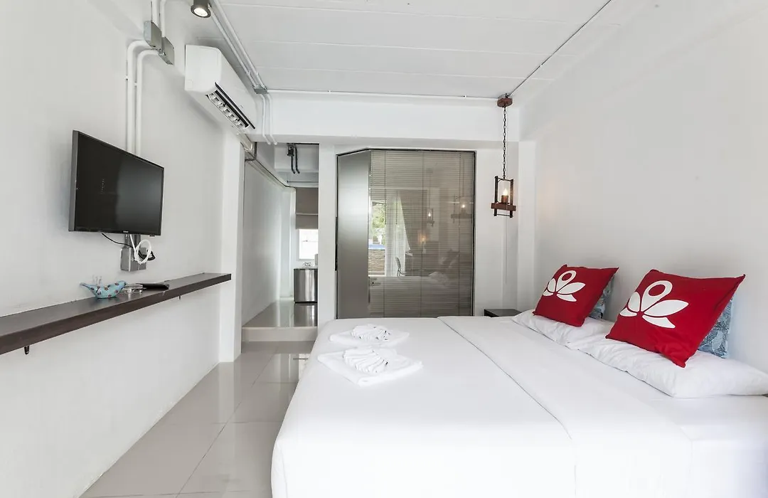 Zen Rooms Basic Nanai Phuket-1