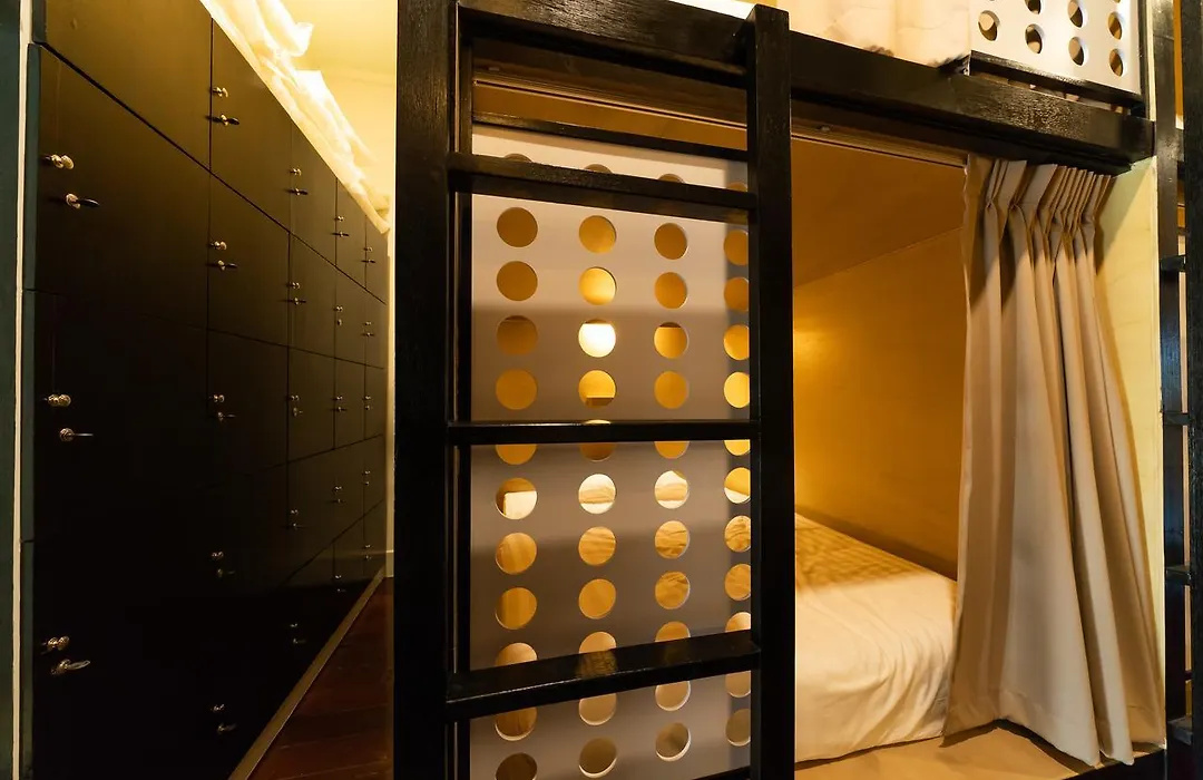 H2B Hostel-1